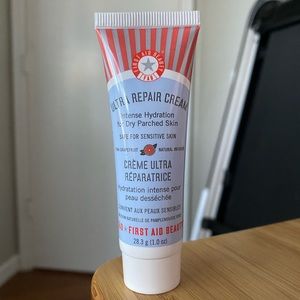 5 for $25!✨ First Aid Beauty Ultra Repair Cream